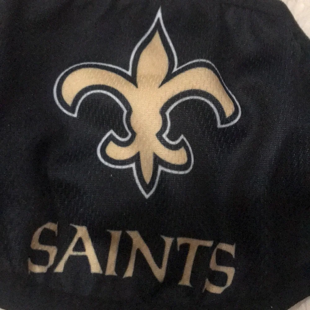 6/$20 New Saints face mask